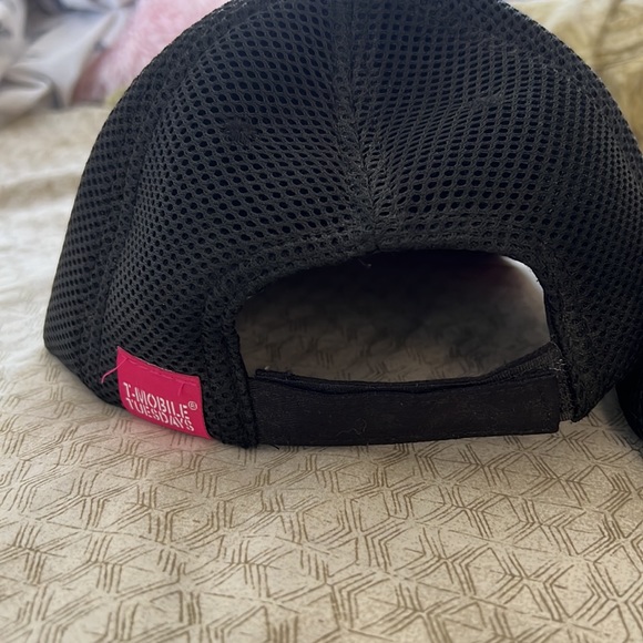 T Mobile Caps - Picture 4 of 4